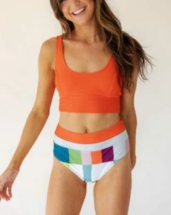 Textured Stella Avant Crop