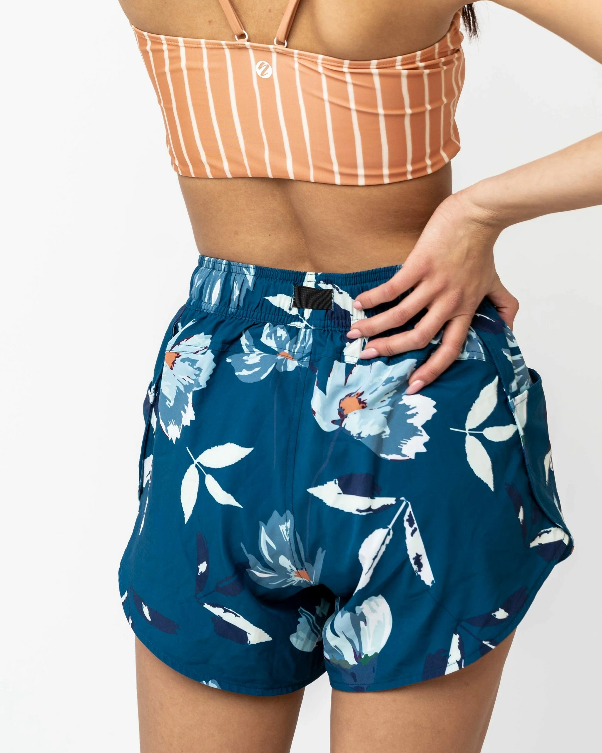 Laie Hybrid Explorer Short - Image 3