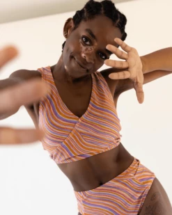 Make Waves Switch V Crop