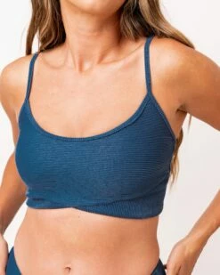 Textured Coastal Tone Crop