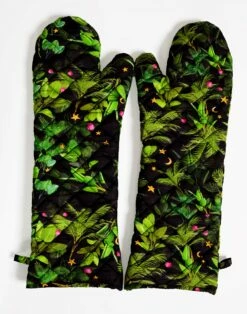 CYNTHIA ROWLEY Quilted Oven Mitts