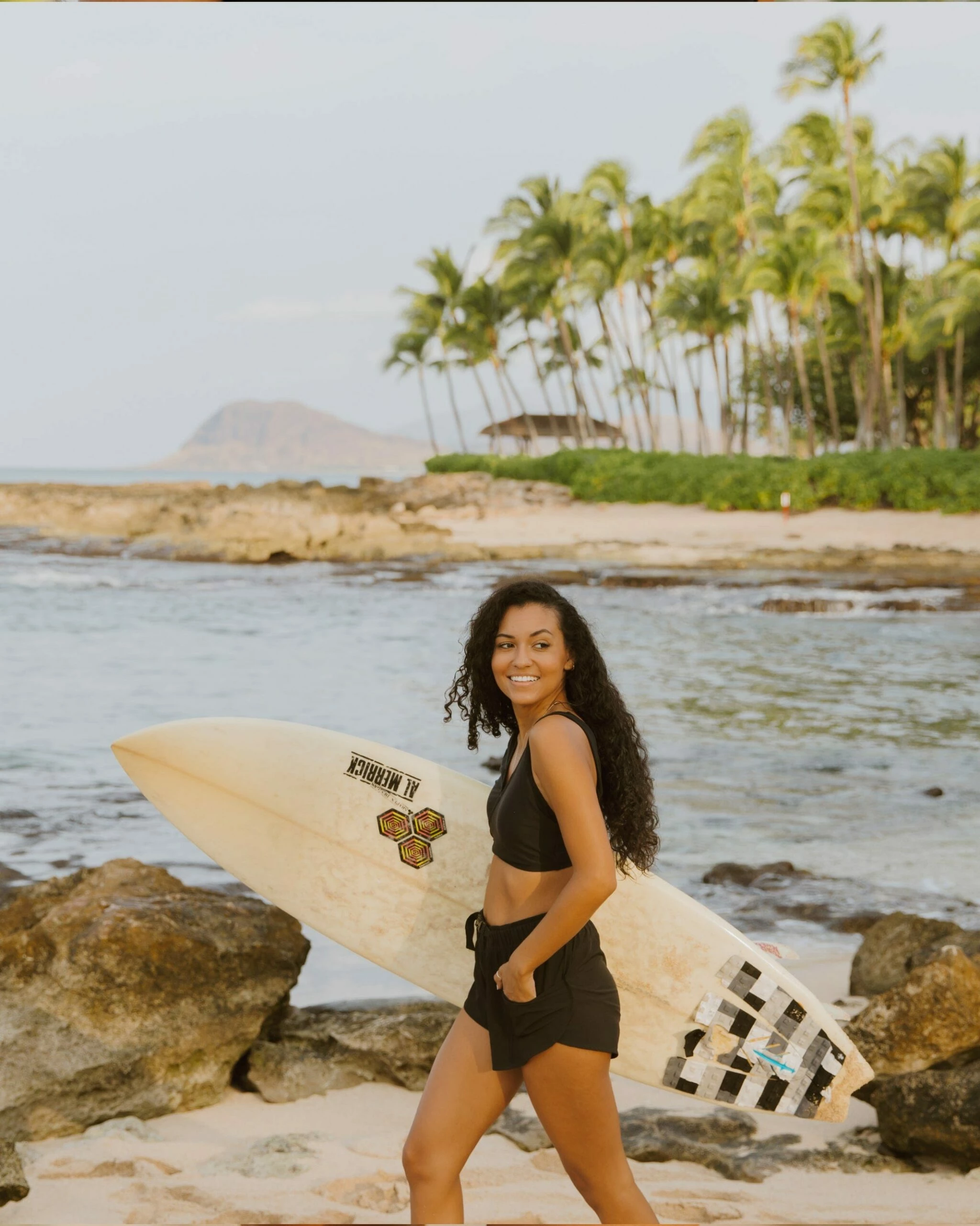 22 Black Hybrid Explorer Short - Image 5