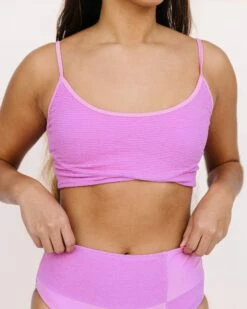 Textured Liv Tone Crop